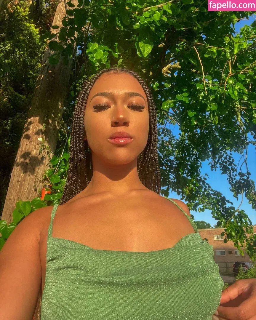 Heaven Collins Onlyfans Photo Gallery 