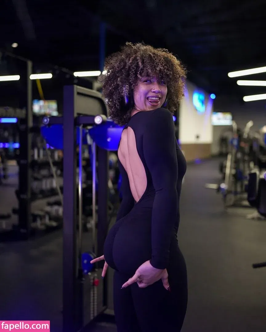 Heaven Collins Onlyfans Photo Gallery 