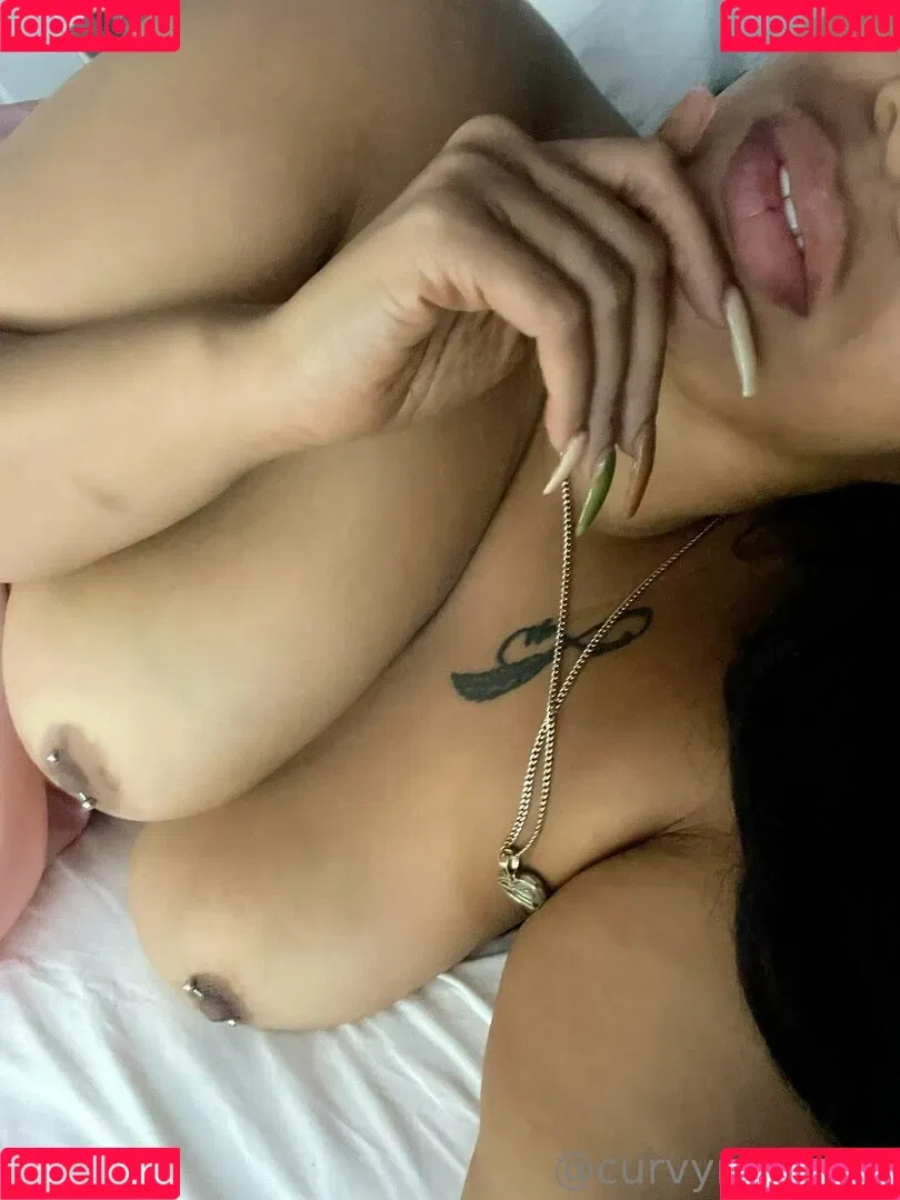 Curvyrb Onlyfans Photo Gallery 