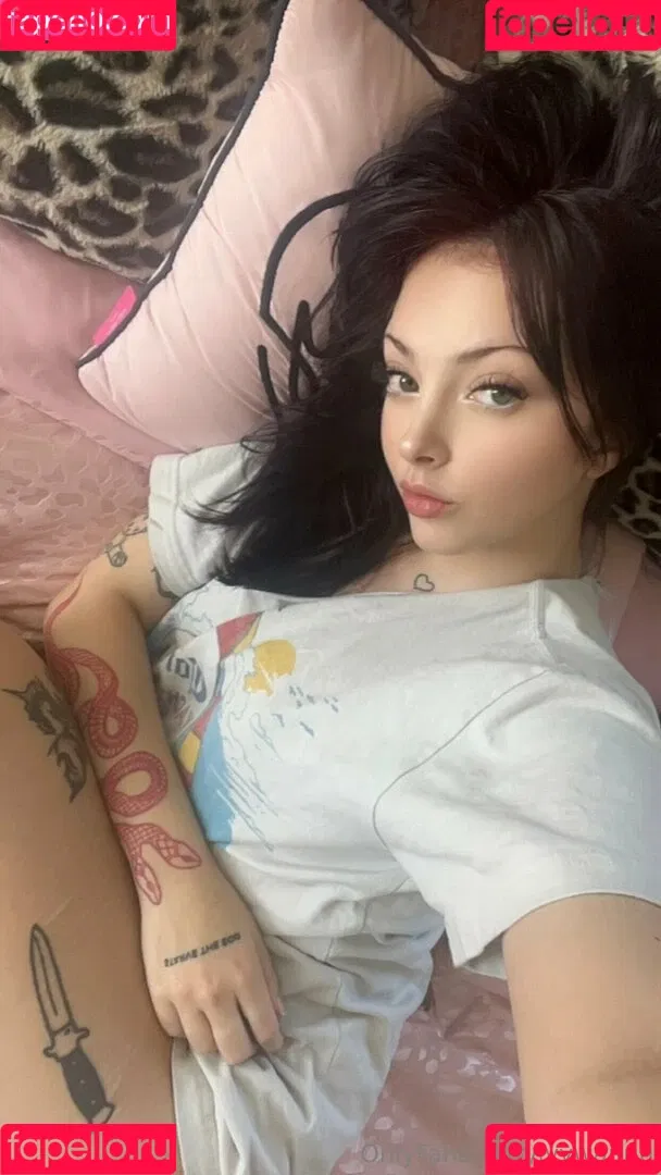 ivywaifuu Onlyfans Photo Gallery 
