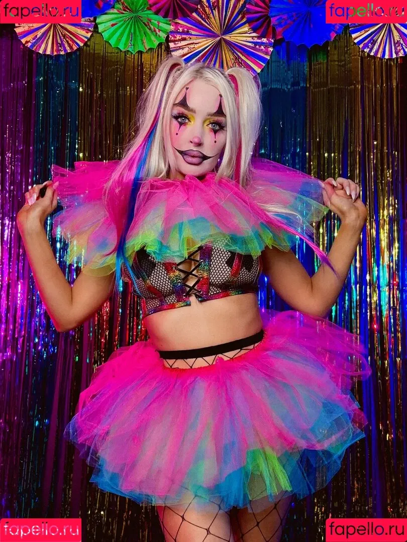 kristenlanaefree Onlyfans Photo Gallery 