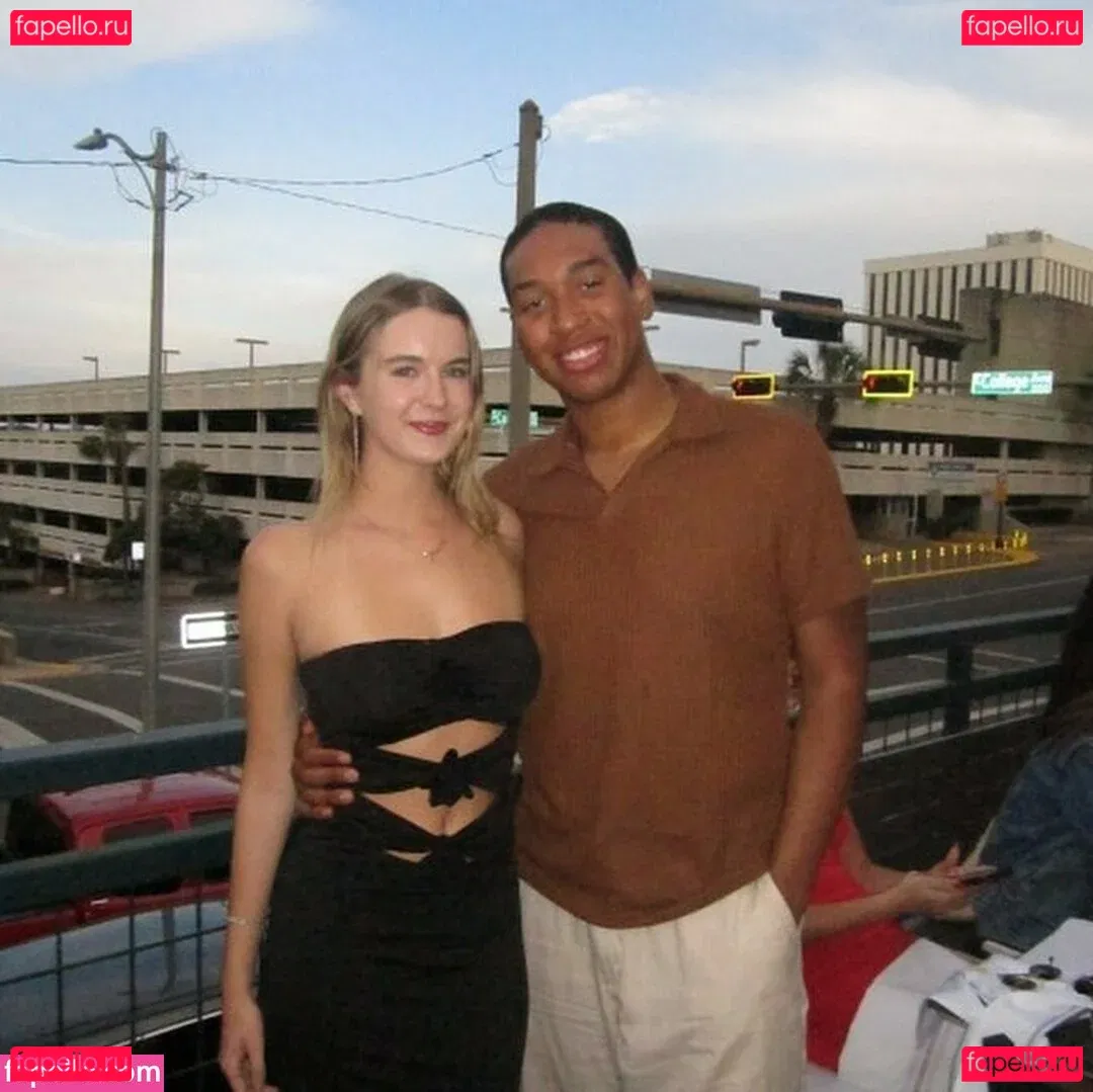 Maddie Gilmore Onlyfans Photo Gallery 