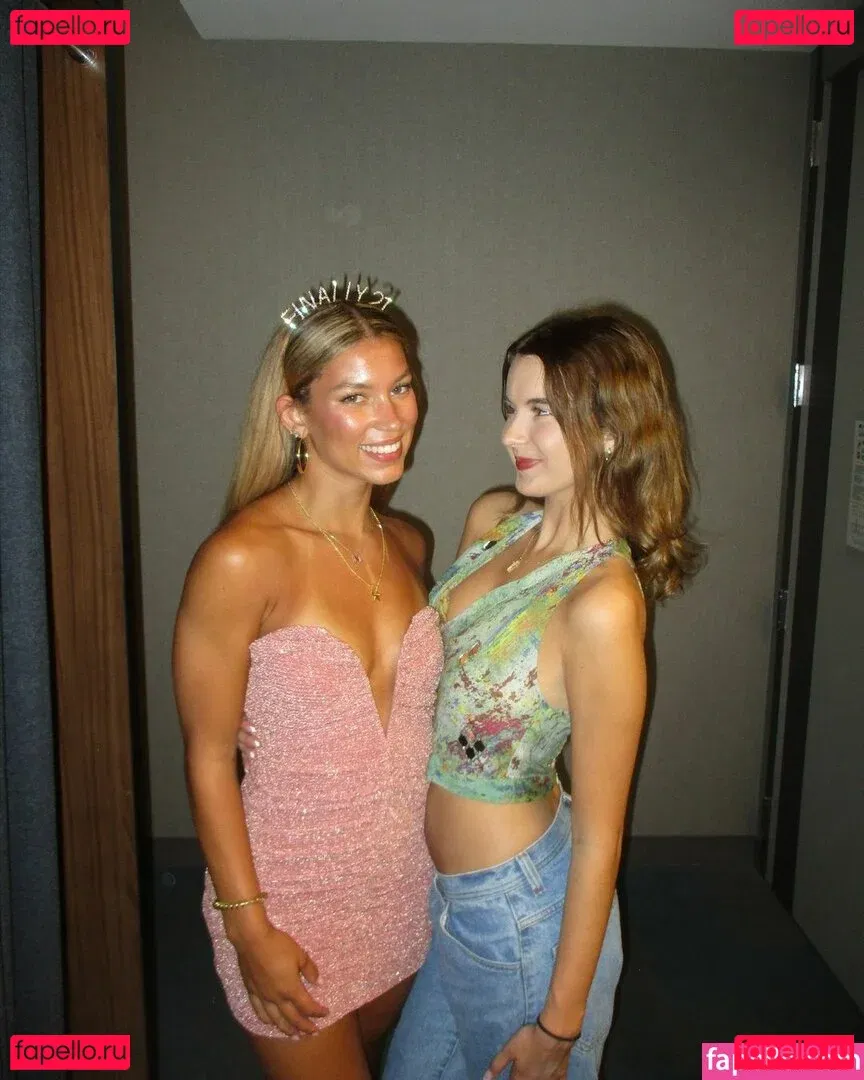 Maddie Gilmore Onlyfans Photo Gallery 