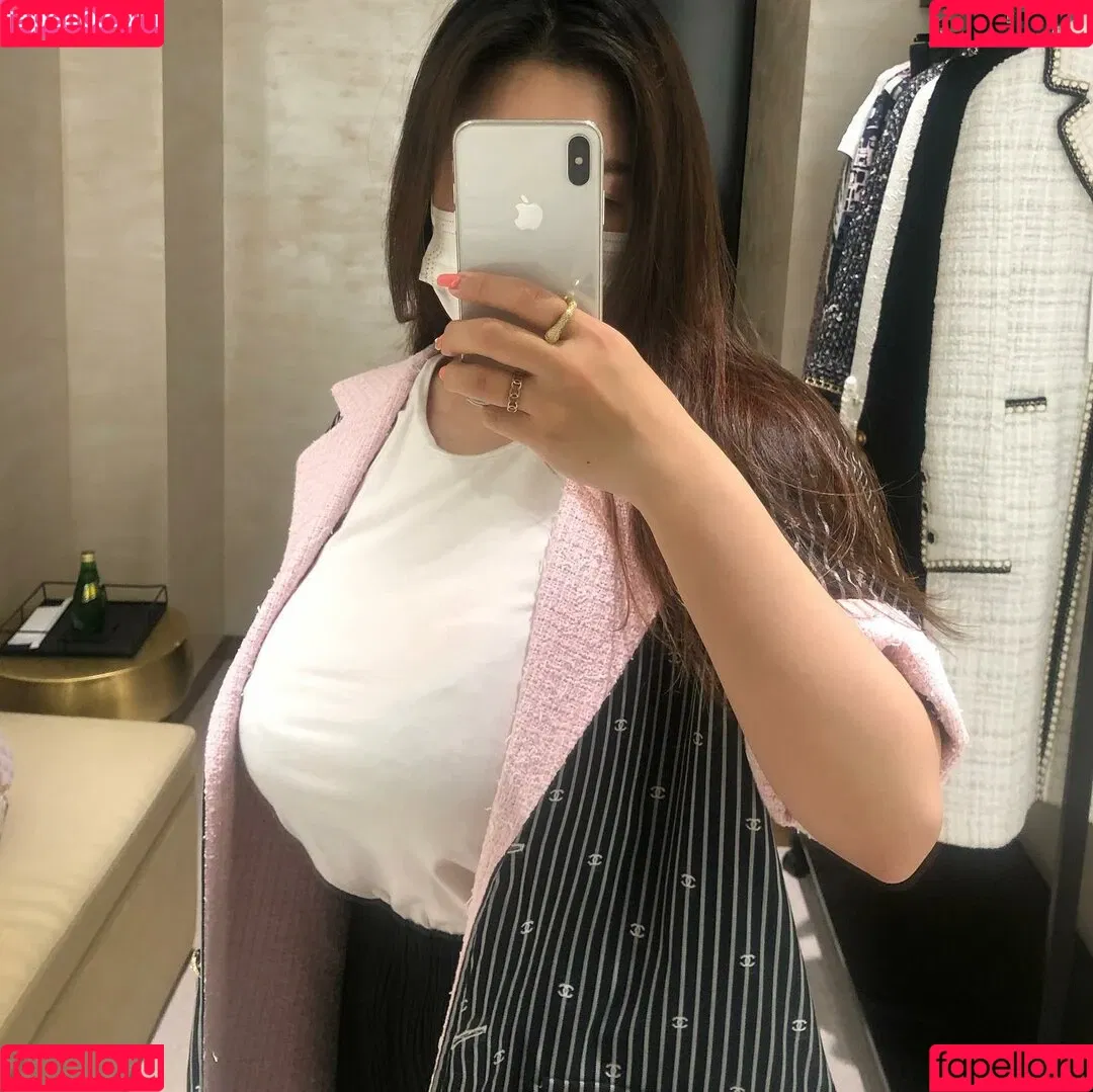 Uelee Onlyfans Photo Gallery 