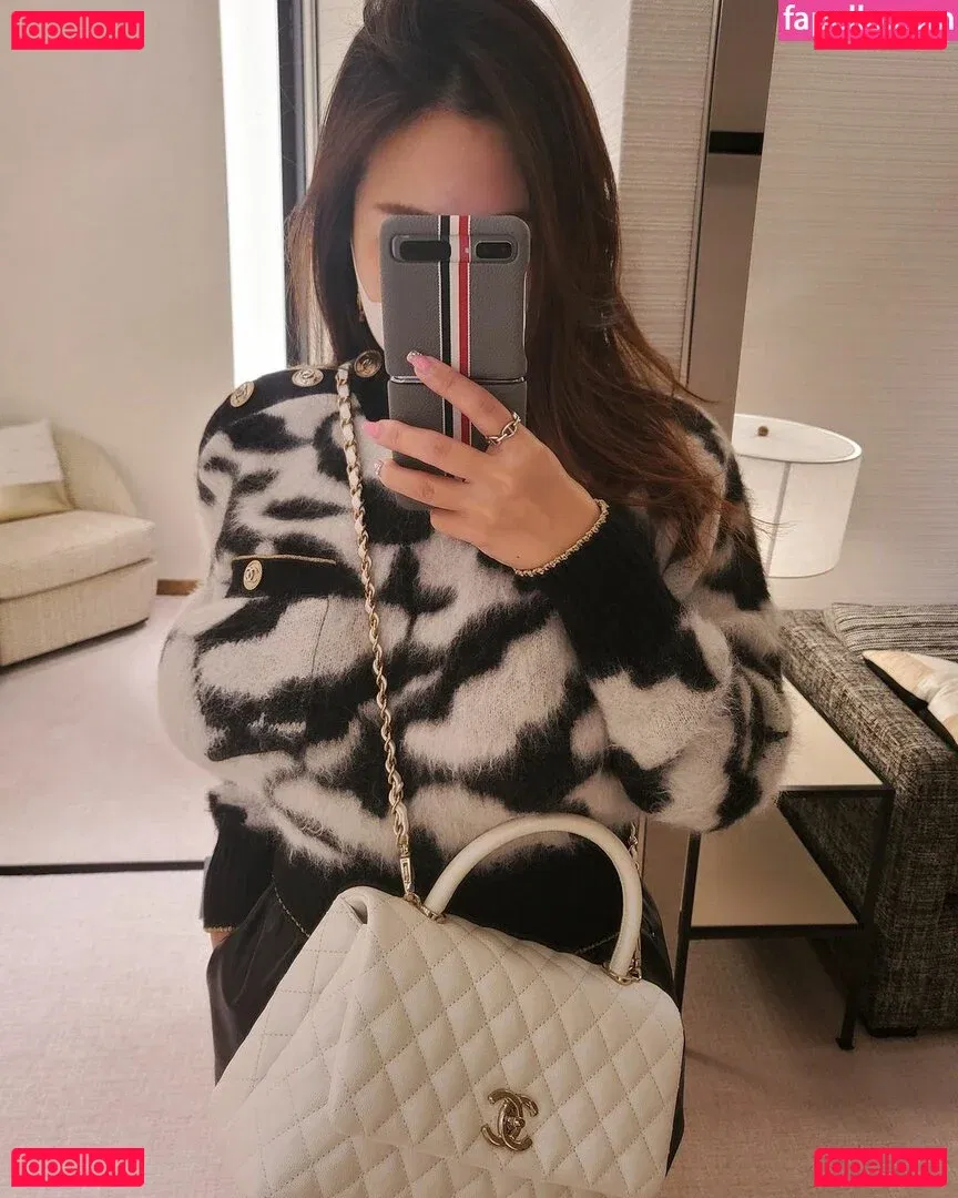 Uelee Onlyfans Photo Gallery 