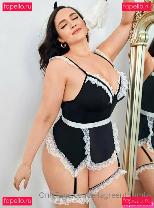 ellagreenthumbs Onlyfans Photo Gallery 