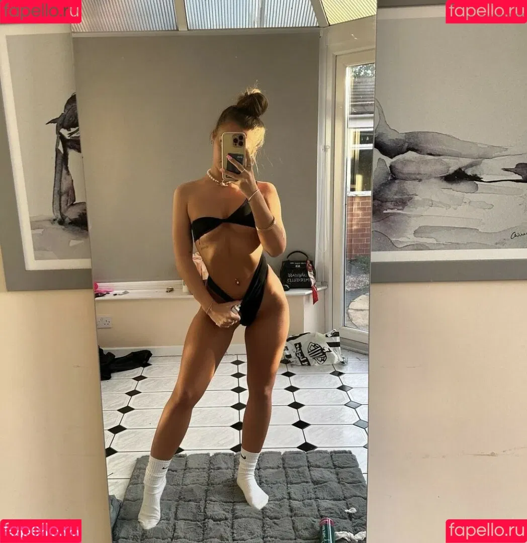 Shona Pickering Onlyfans Photo Gallery 