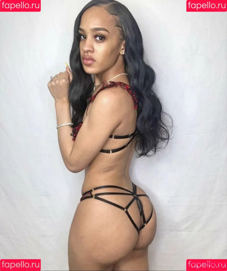 tiahnie Onlyfans Photo Gallery 