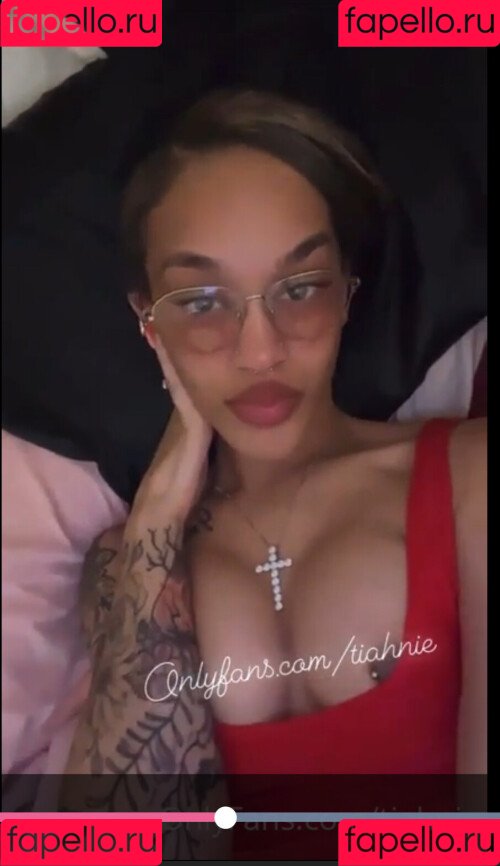 tiahnie Onlyfans Photo Gallery 