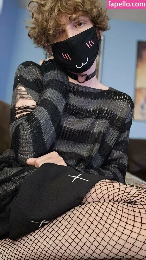 chainmelee Onlyfans Photo Gallery 