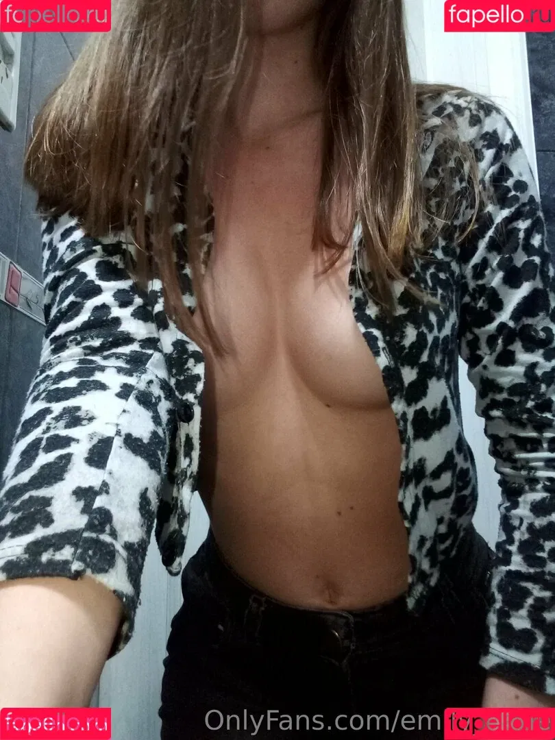 emily_kane Onlyfans Photo Gallery 