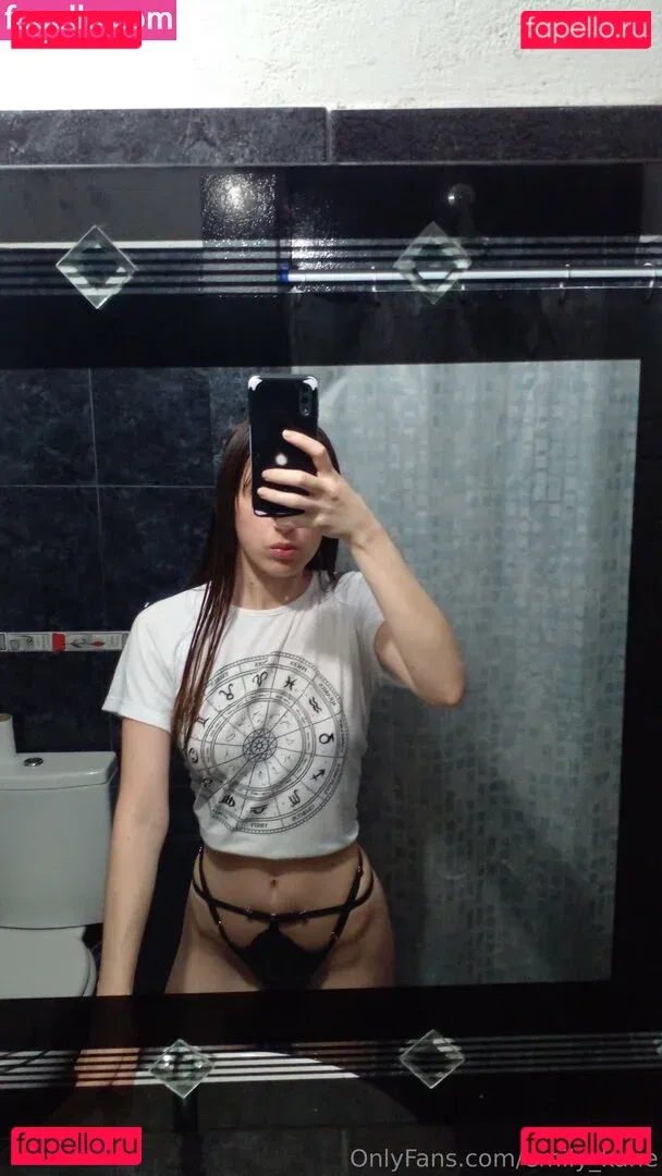 emily_kane Onlyfans Photo Gallery 