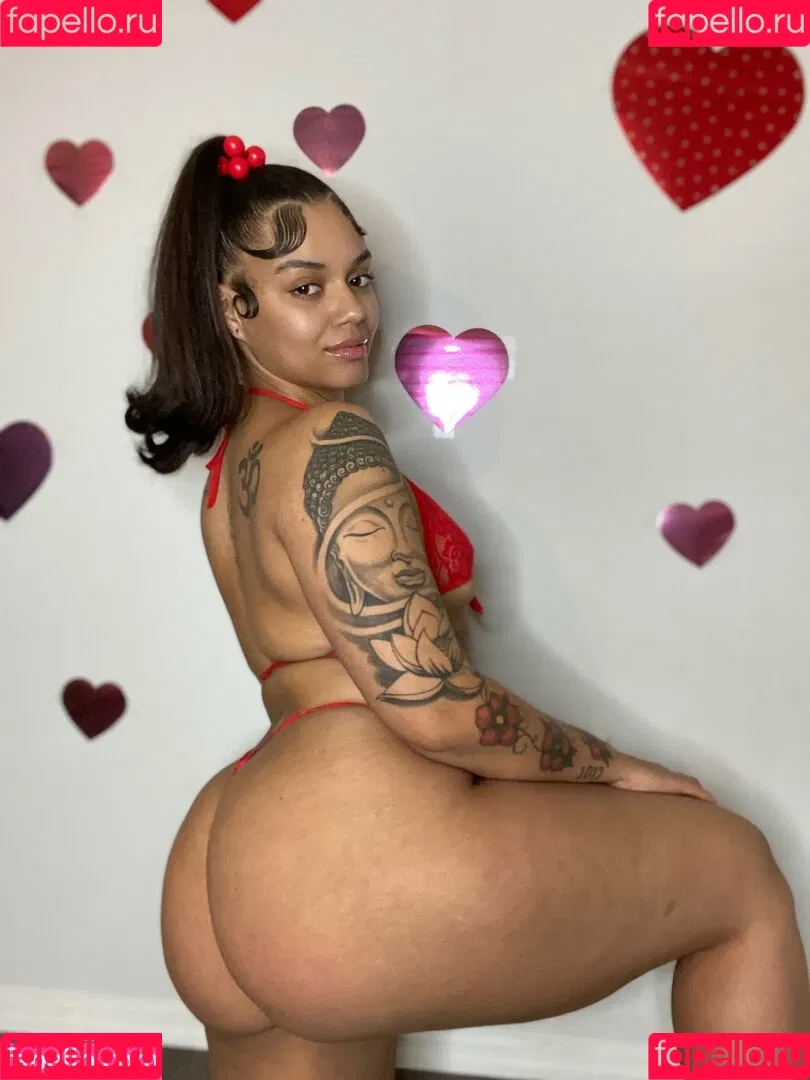Theonlysafarii Onlyfans Photo Gallery 