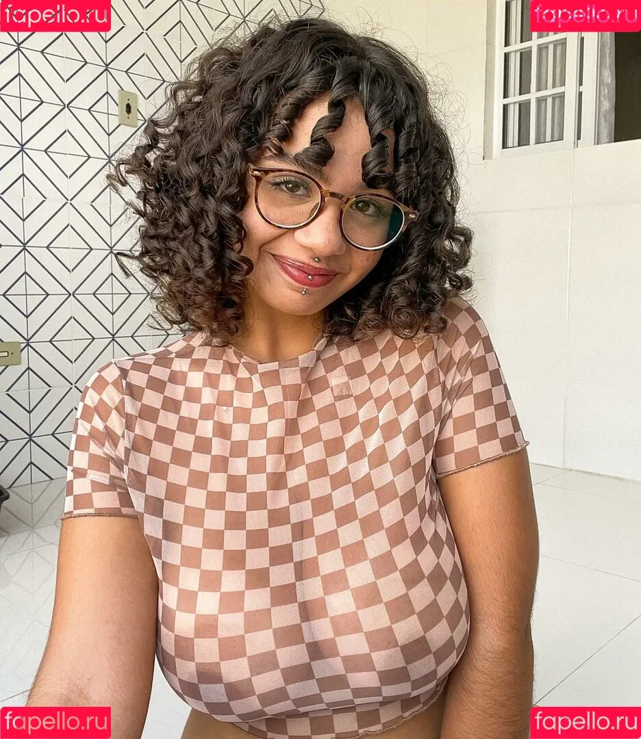 Misato Onlyfans Photo Gallery 