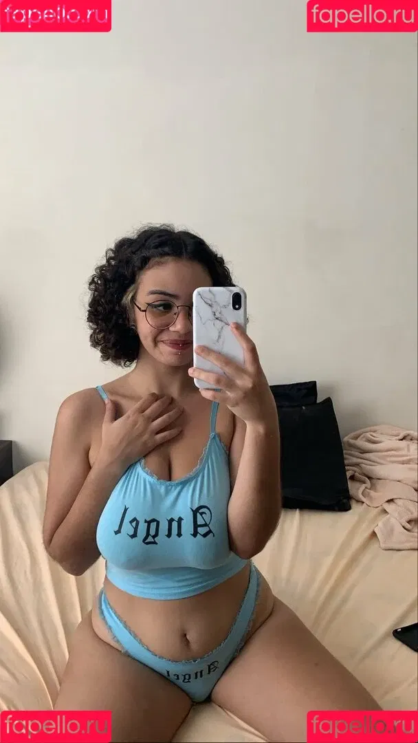 Misato Onlyfans Photo Gallery 