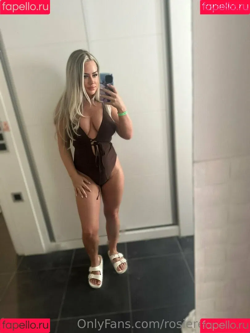 rosierendallxo Onlyfans Photo Gallery 