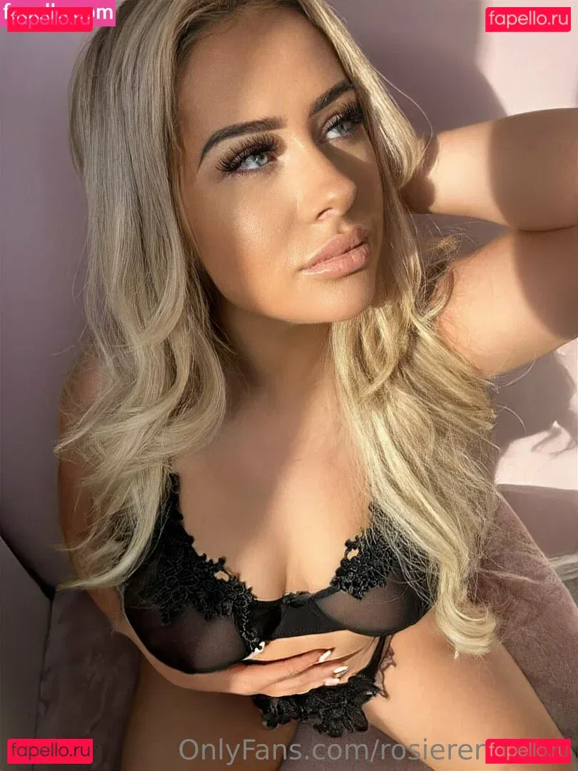 rosierendallxo Onlyfans Photo Gallery 