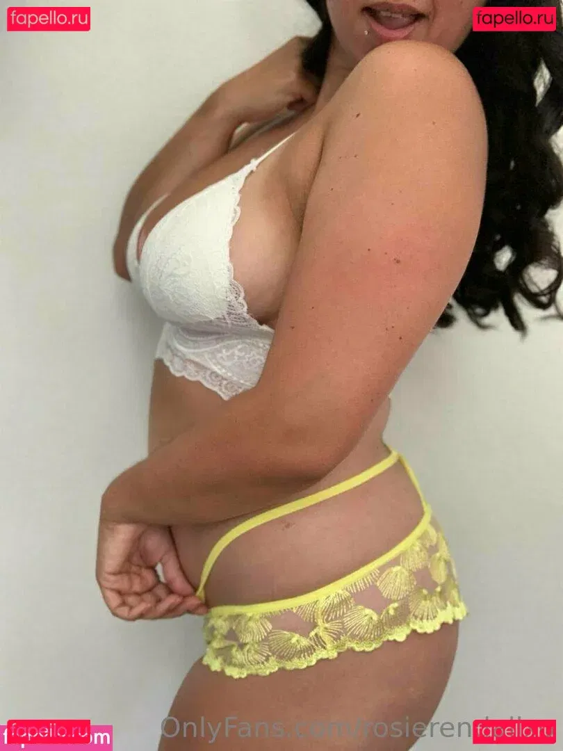 rosierendallxo Onlyfans Photo Gallery 