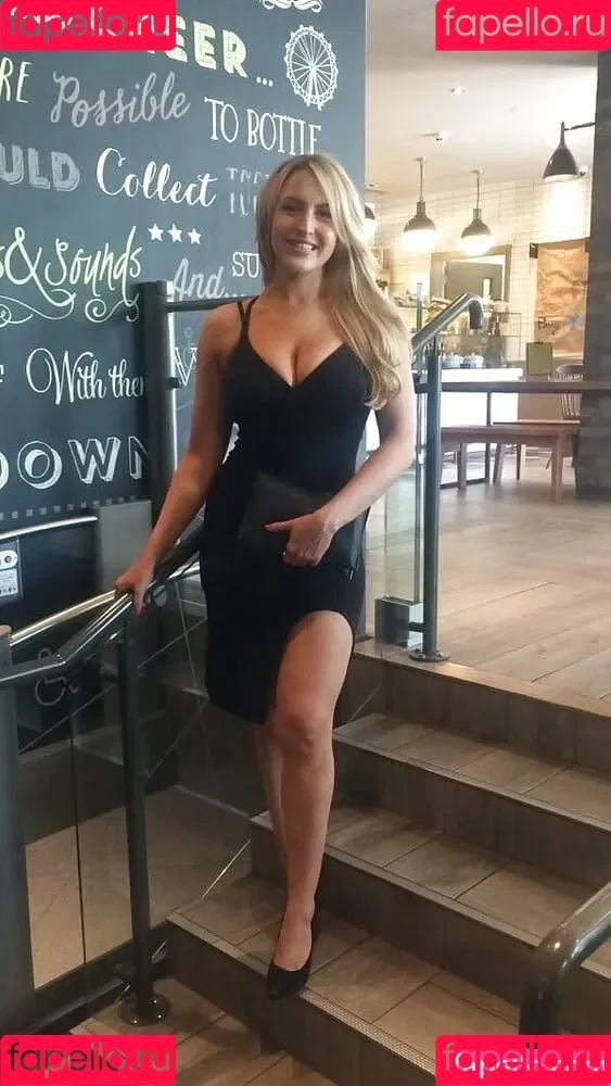 Emma Louise Jones Onlyfans Photo Gallery 