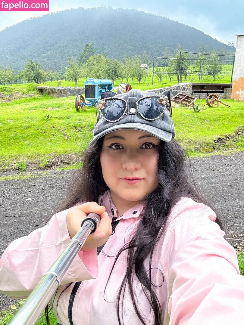 pangelvil Onlyfans Photo Gallery 