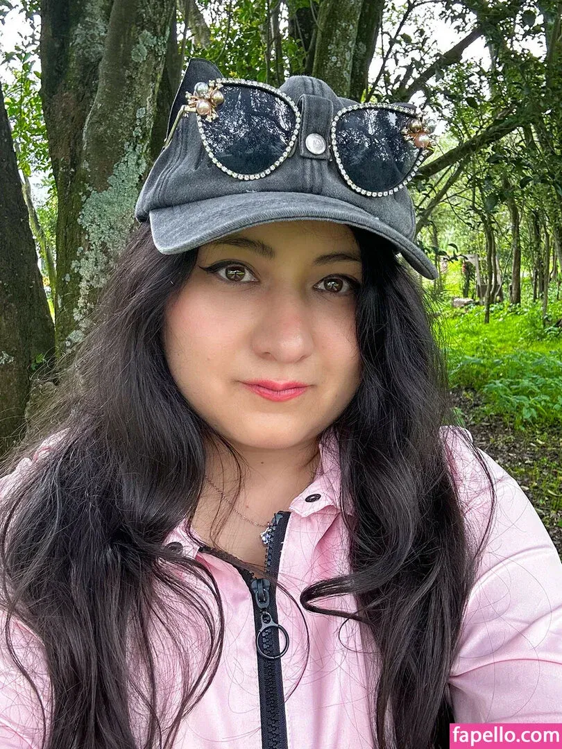 pangelvil Onlyfans Photo Gallery 