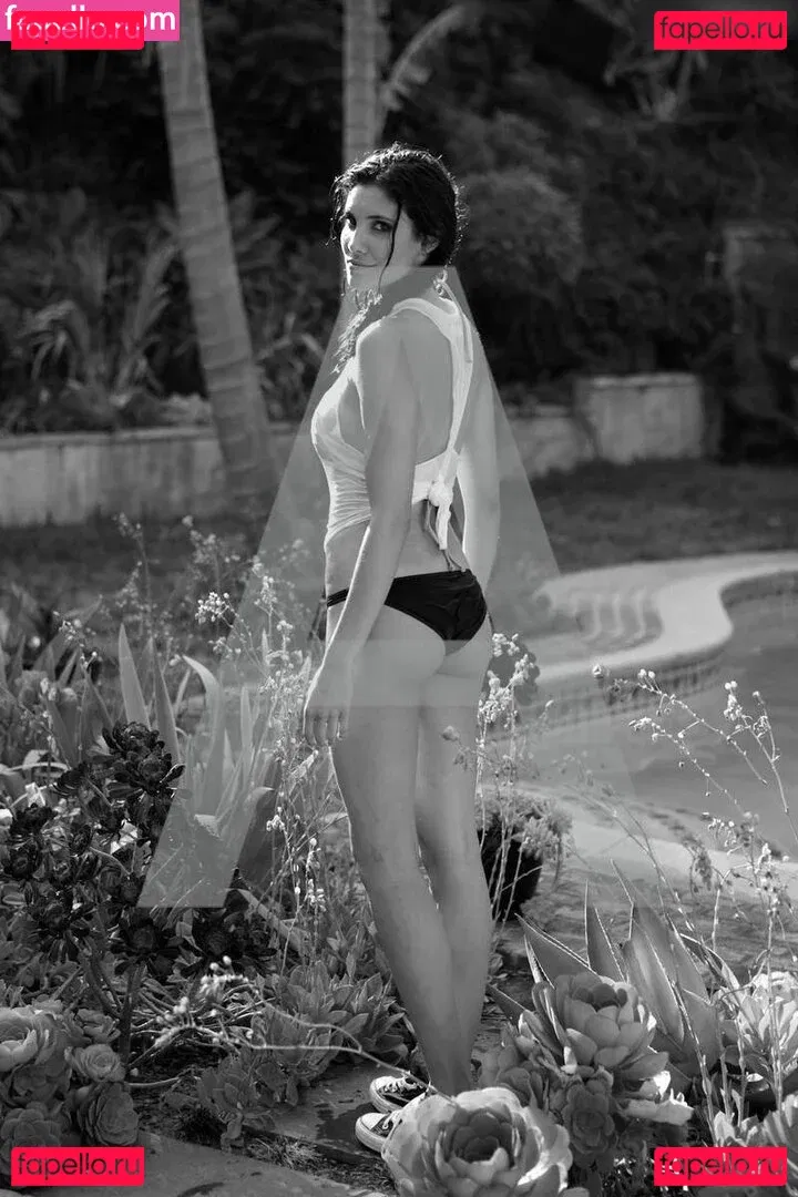 Daniela Ruah Onlyfans Photo Gallery 