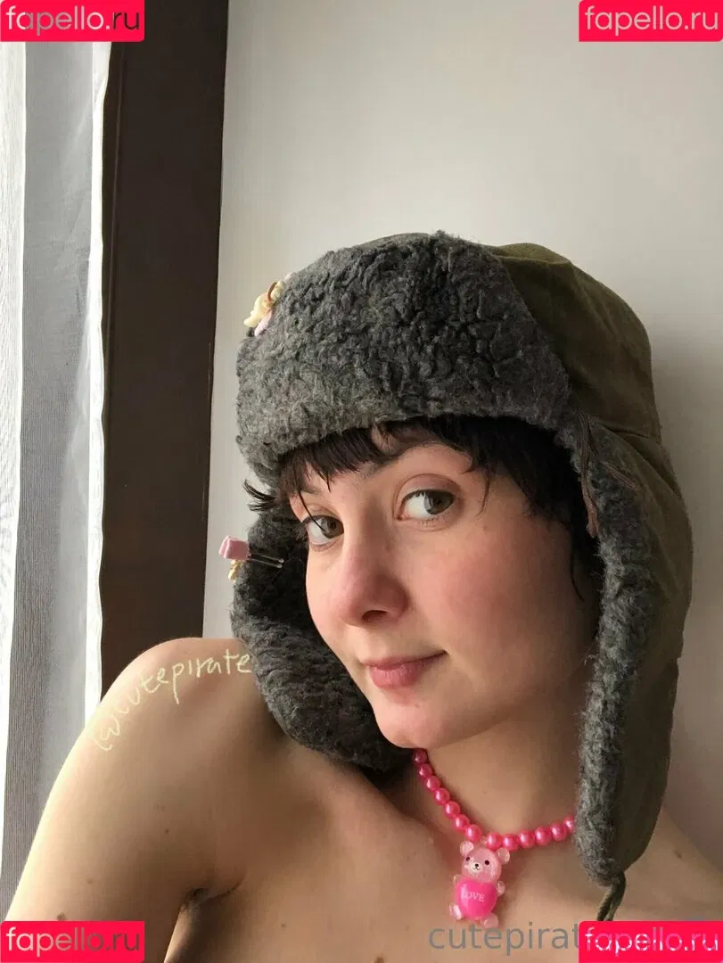 cutepirate.vip Onlyfans Photo Gallery 