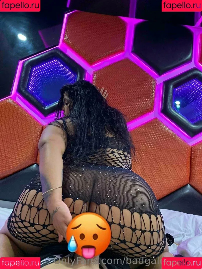 badgalcuurvyy Onlyfans Photo Gallery 