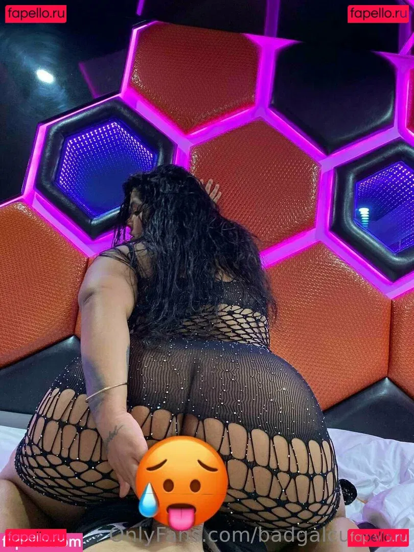 badgalcuurvyy Onlyfans Photo Gallery 