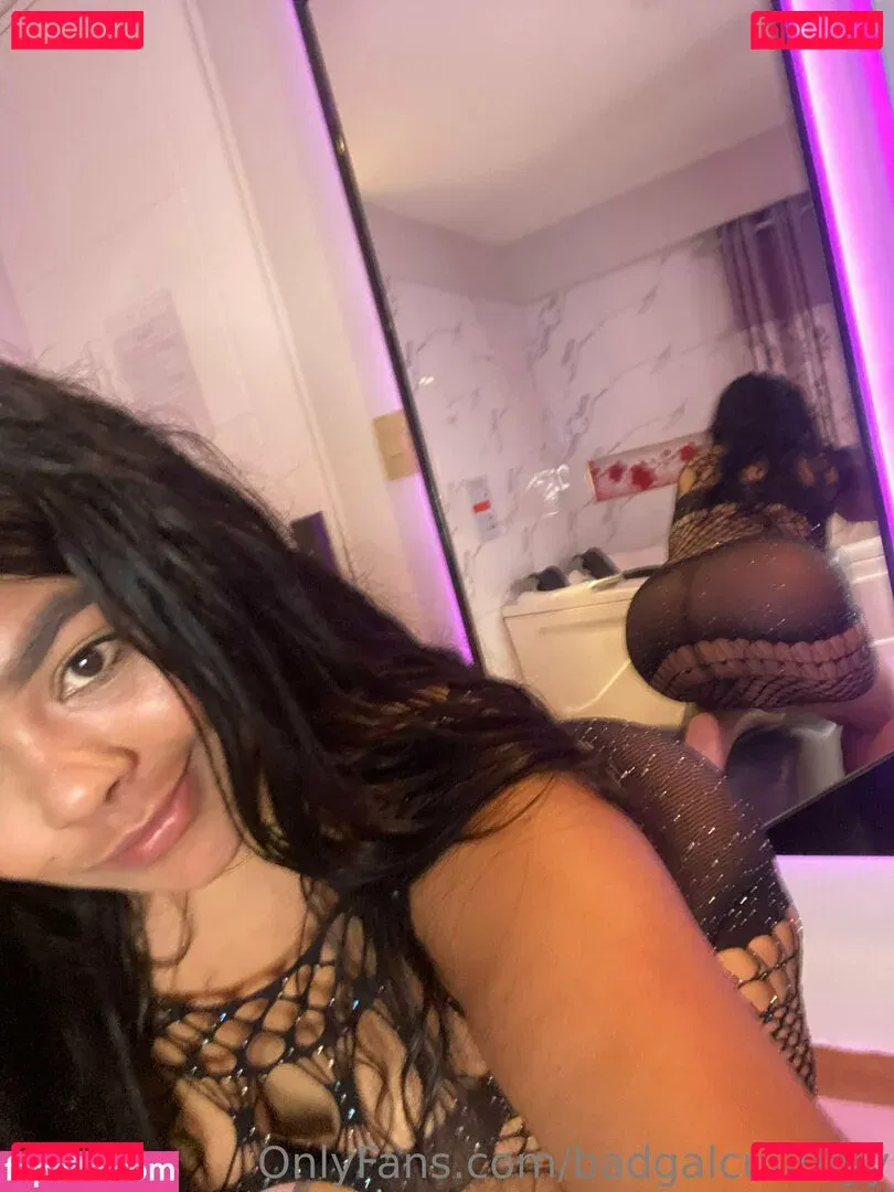 badgalcuurvyy Onlyfans Photo Gallery 