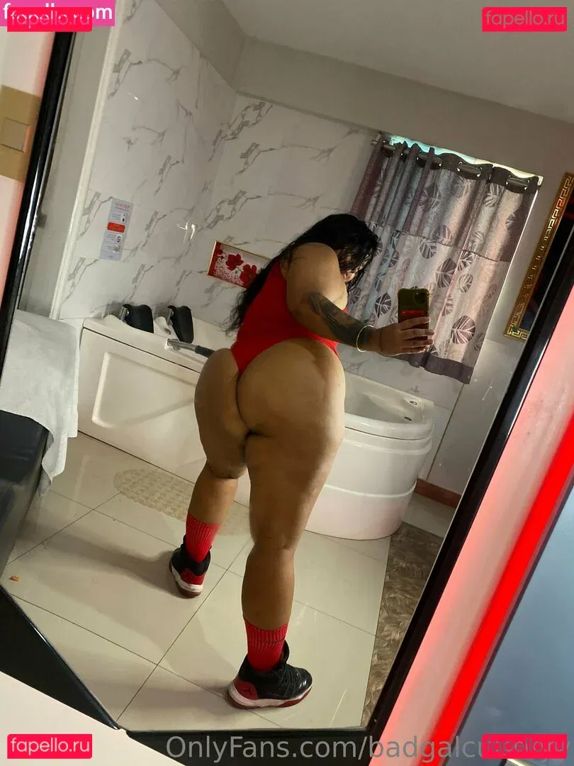 badgalcuurvyy Onlyfans Photo Gallery 