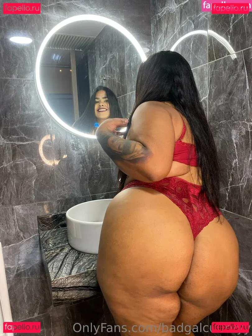 badgalcuurvyy Onlyfans Photo Gallery 