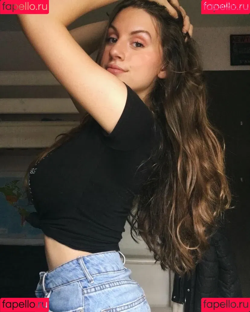 Sarah A-L Onlyfans Photo Gallery 