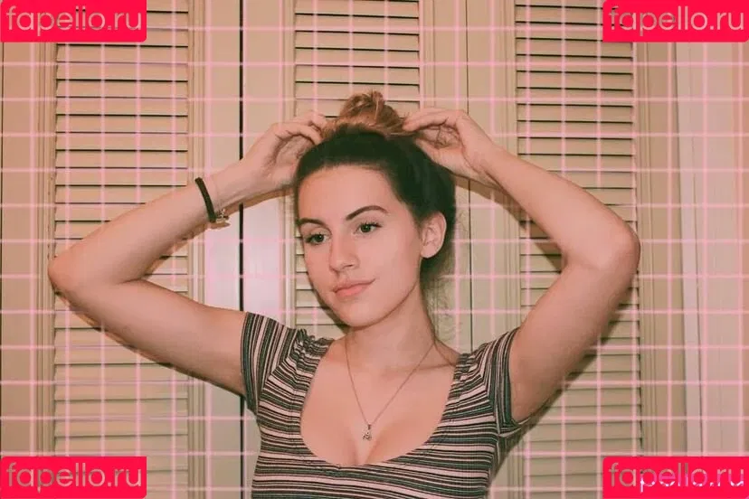 Sarah A-L Onlyfans Photo Gallery 