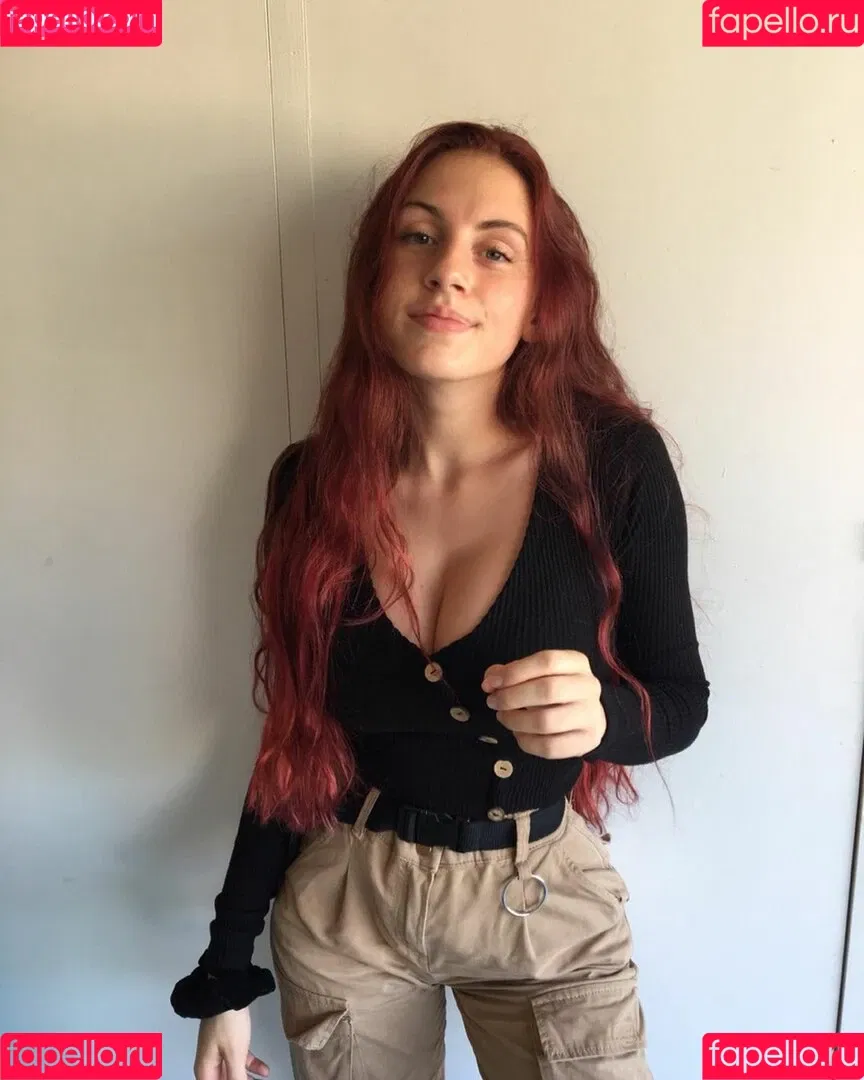 Sarah A-L Onlyfans Photo Gallery 