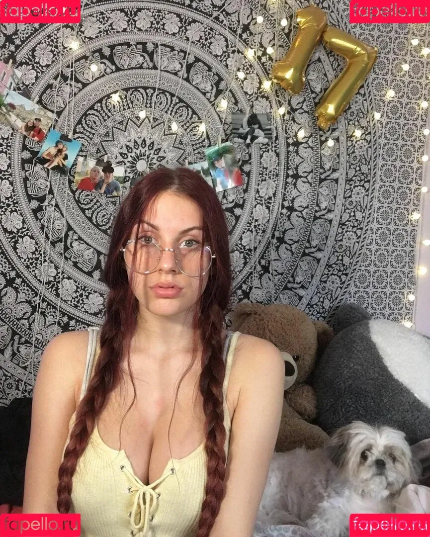 Sarah A-L Onlyfans Photo Gallery 