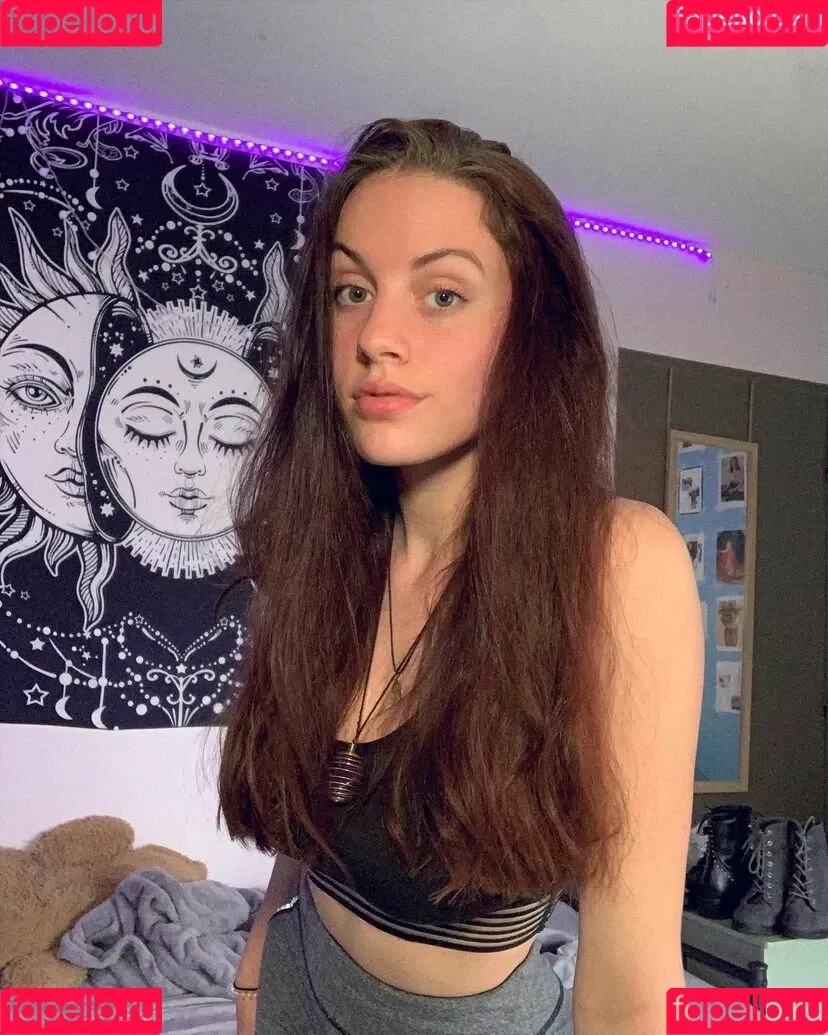 Sarah A-L Onlyfans Photo Gallery 