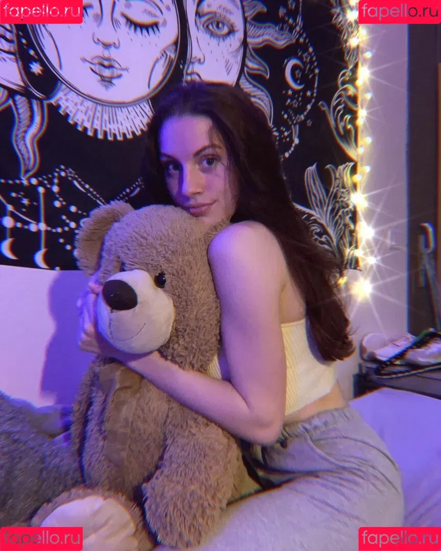 Sarah A-L Onlyfans Photo Gallery 