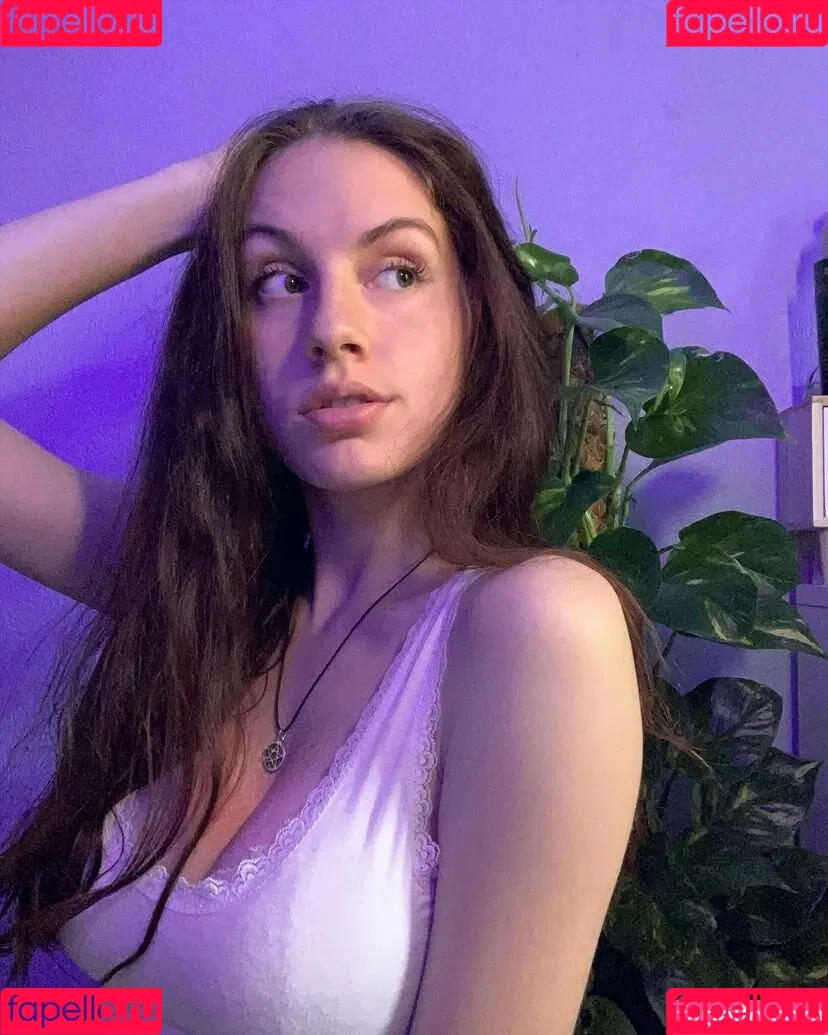 Sarah A-L Onlyfans Photo Gallery 