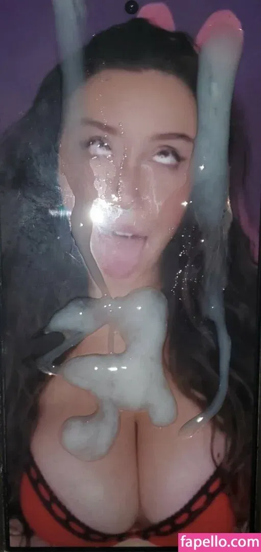 Esmeralda Morichelli Onlyfans Photo Gallery 