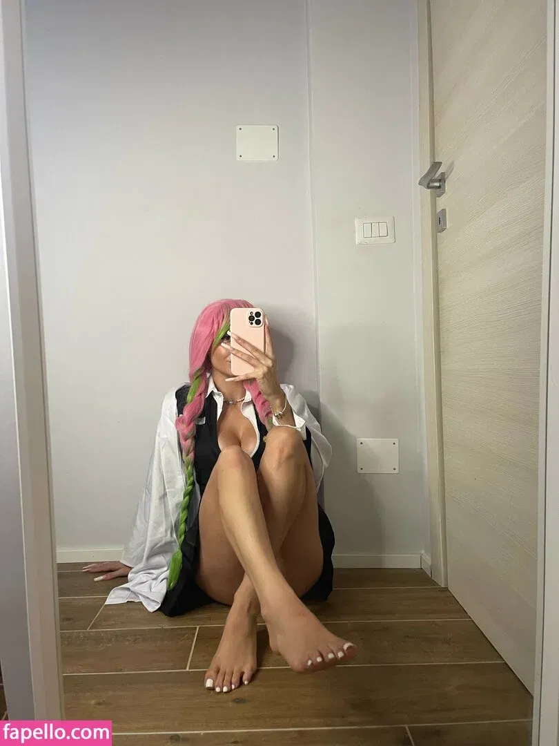 Esmeralda Morichelli Onlyfans Photo Gallery 