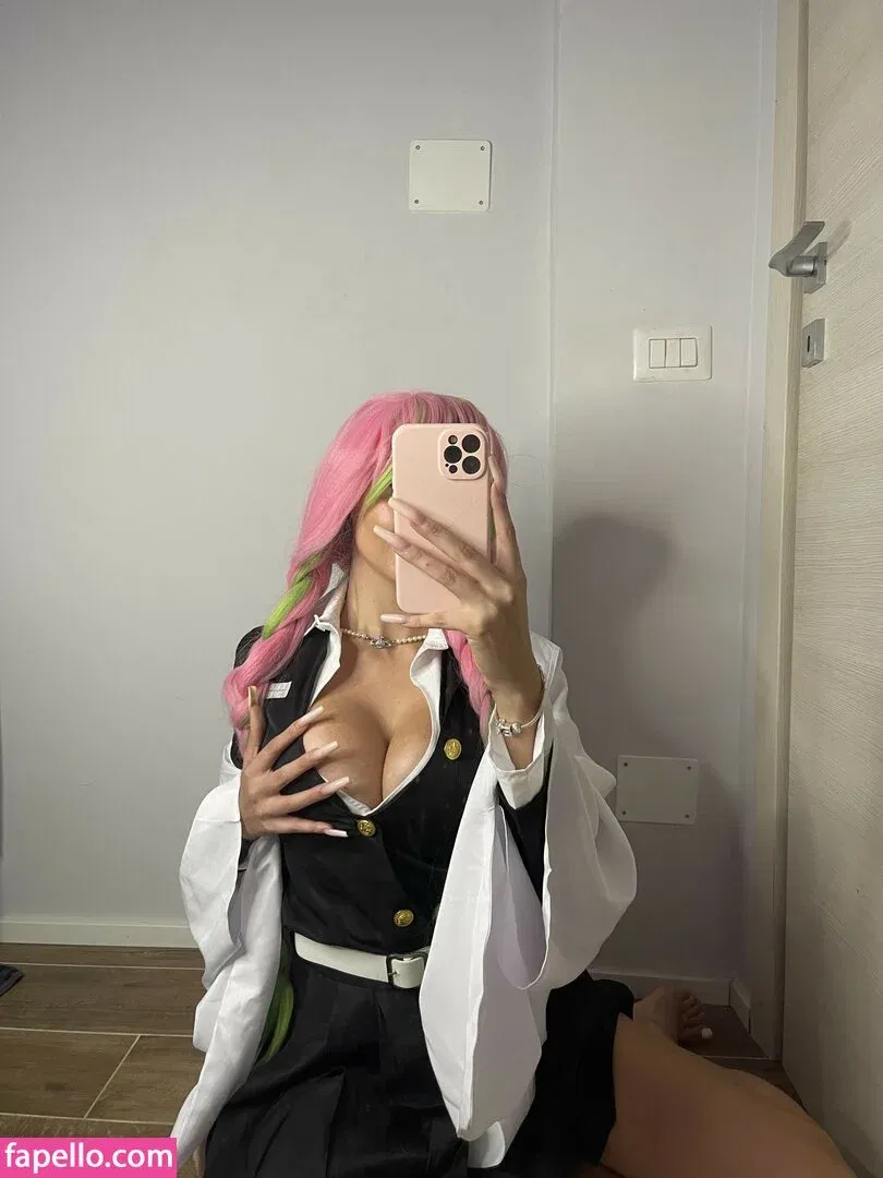 Esmeralda Morichelli Onlyfans Photo Gallery 