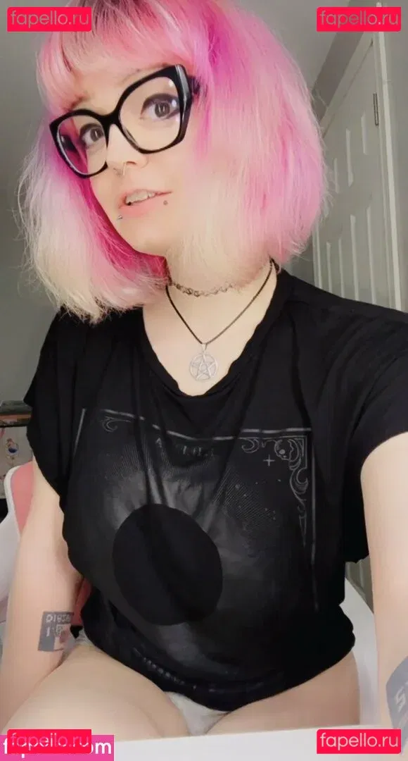 Ninehydras Onlyfans Photo Gallery 