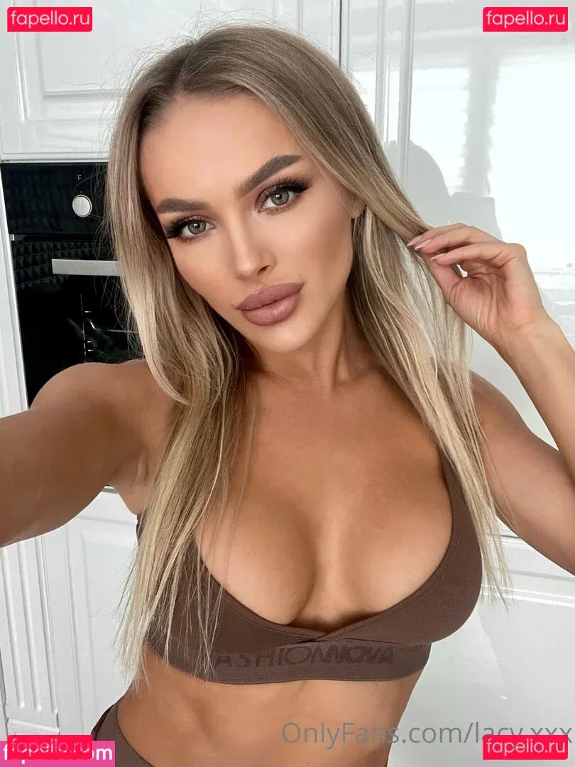 lacy.xxx Onlyfans Photo Gallery 