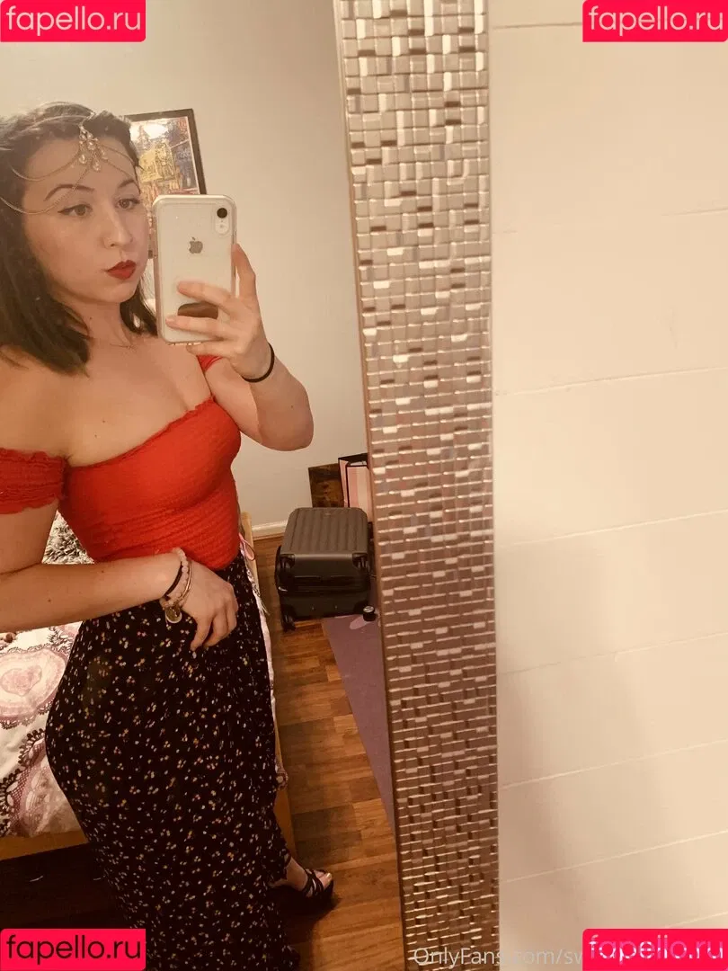 swallowpeaches Onlyfans Photo Gallery 