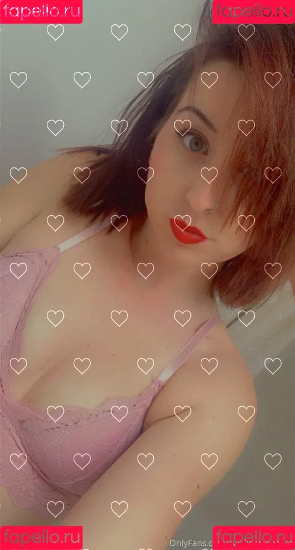 swallowpeaches Onlyfans Photo Gallery 