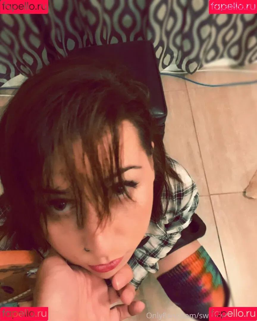 swallowpeaches Onlyfans Photo Gallery 
