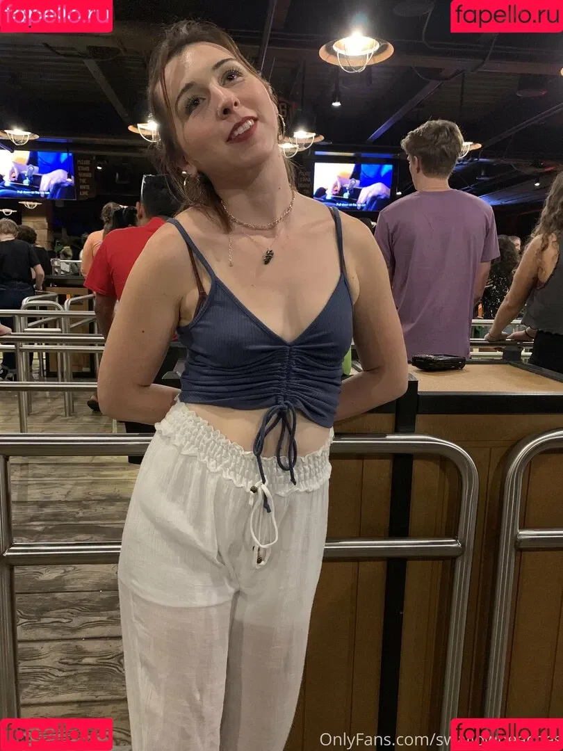 swallowpeaches Onlyfans Photo Gallery 
