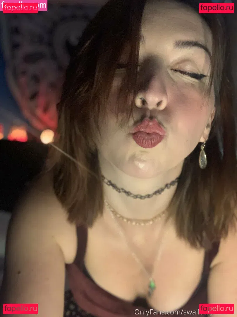 swallowpeaches Onlyfans Photo Gallery 