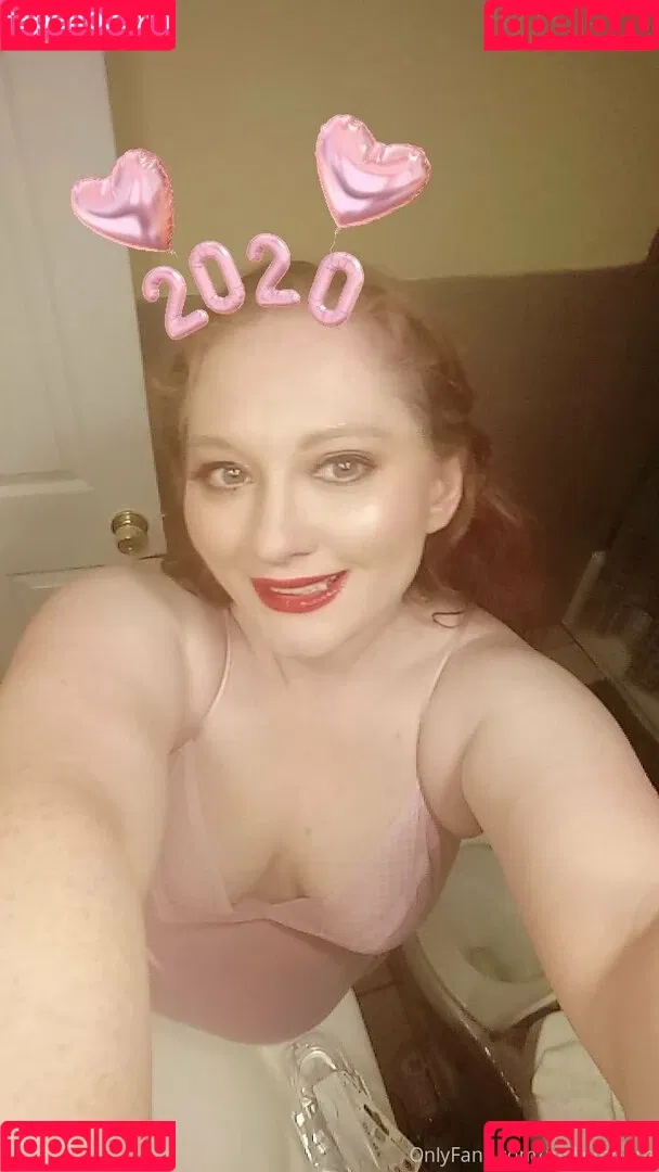 myliemoore Onlyfans Photo Gallery 